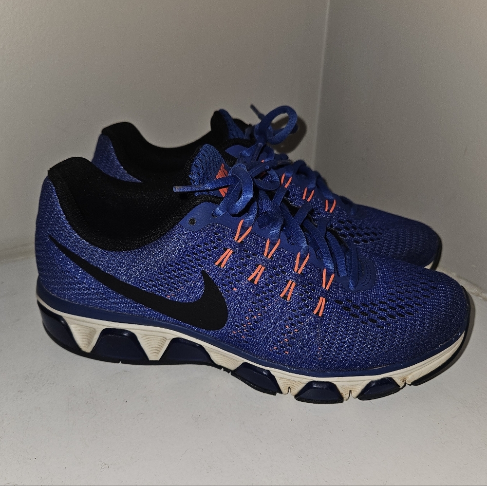 Nike casual shoe